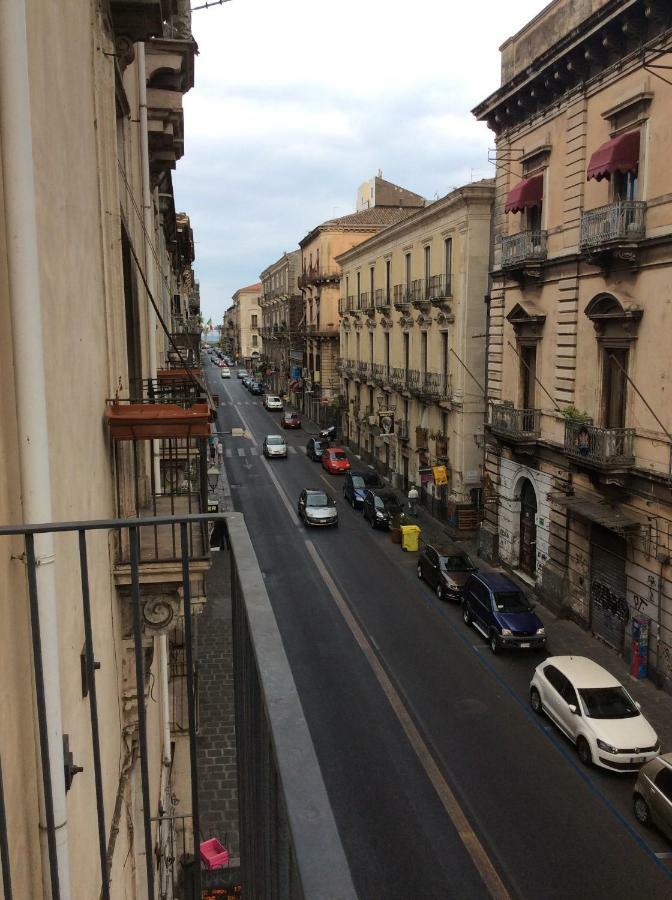 Suite Con Terrazza In Centro Storico CTA Exteriör bild