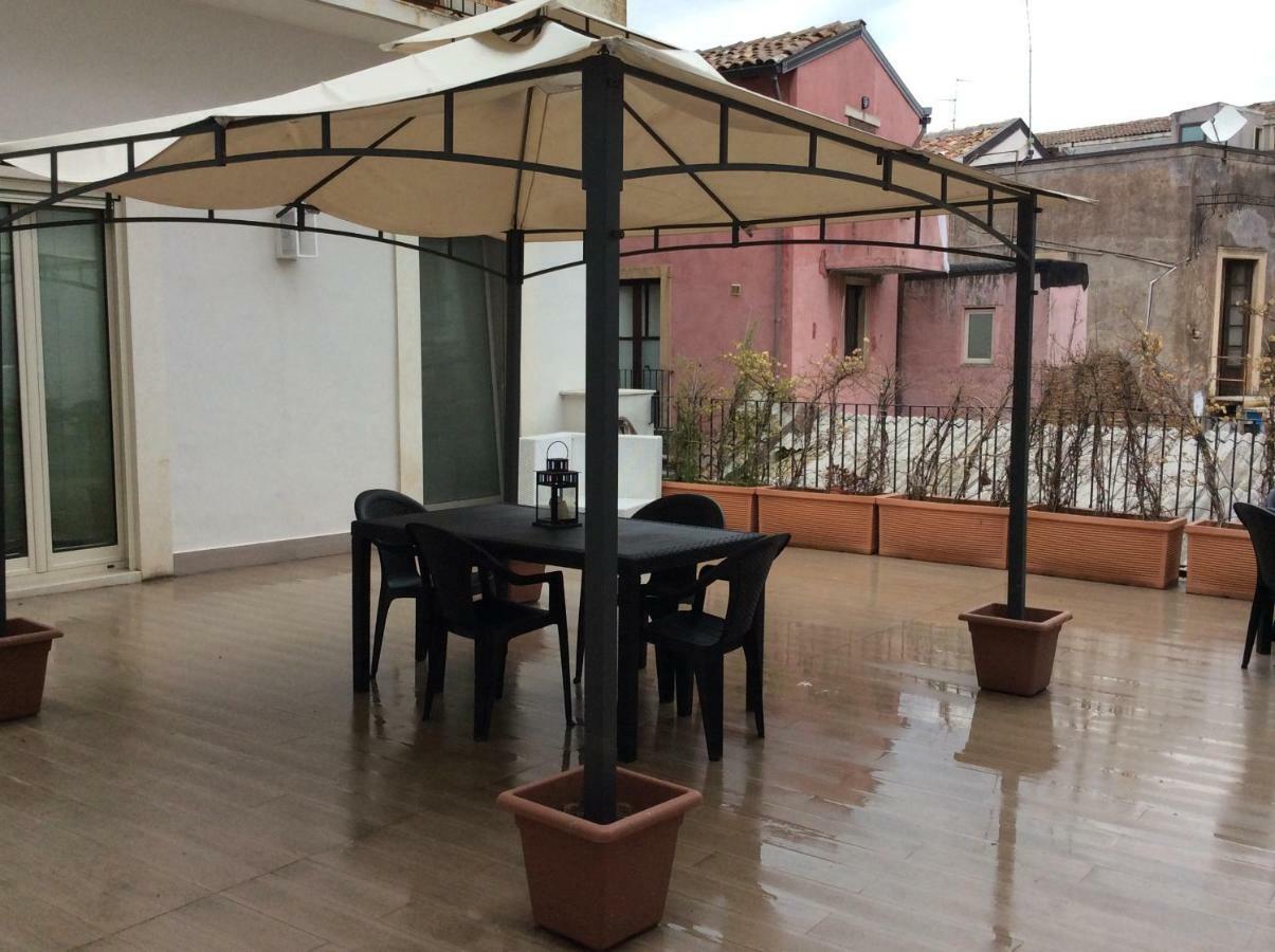 Suite Con Terrazza In Centro Storico CTA Exteriör bild
