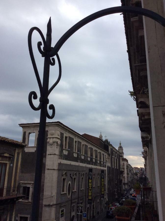 Suite Con Terrazza In Centro Storico CTA Exteriör bild